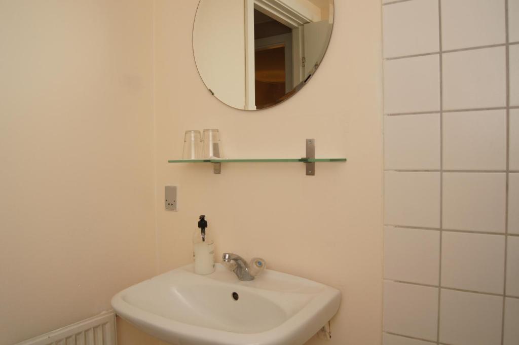 Hotel Radhuskroen Frederikssund Habitación foto